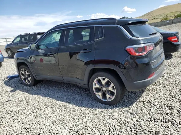 3C4NJDCB0JT222694 2018 JEEP COMPASS - Image 2