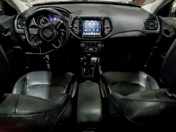 3C4NJDCB0JT234411 2018 JEEP COMPASS - Image 8