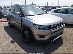 3C4NJDCB0JT246042 2018 JEEP COMPASS