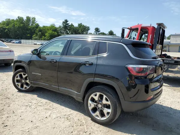 3C4NJDCB0JT332743 2018 JEEP COMPASS - Image 2