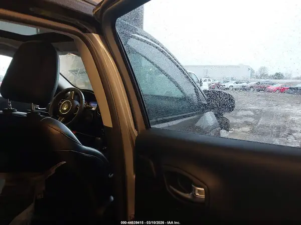 3C4NJDCB0JT337411 2018 JEEP COMPASS - Image 8