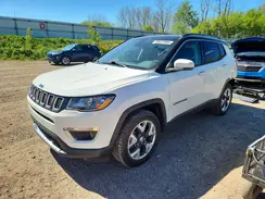 3C4NJDCB0JT372529 2018 JEEP COMPASS