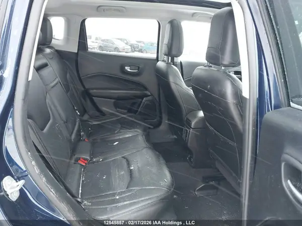 3C4NJDCB0JT391050 2018 JEEP COMPASS - Image 8