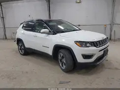 3C4NJDCB0JT396393 2018 JEEP COMPASS
