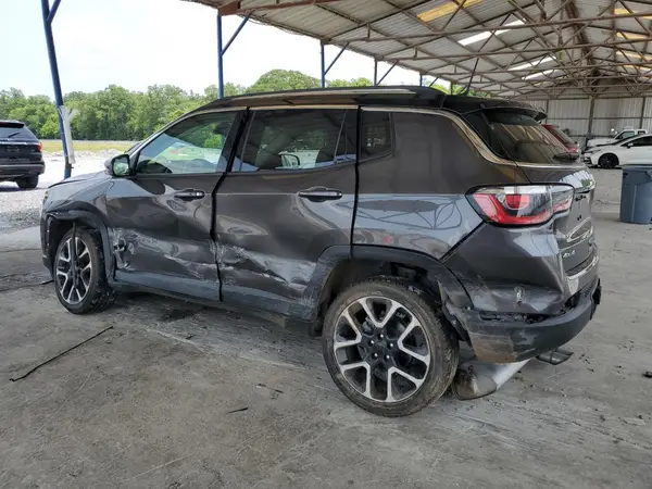 3C4NJDCB0JT399987 2018 JEEP COMPASS - Image 2