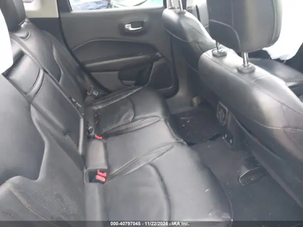 3C4NJDCB0JT434625 2018 JEEP COMPASS - Image 8