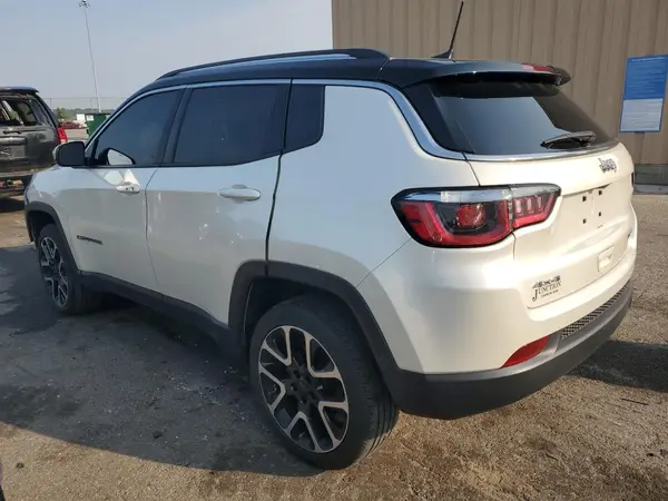 3C4NJDCB0JT454809 2018 JEEP COMPASS - Image 2