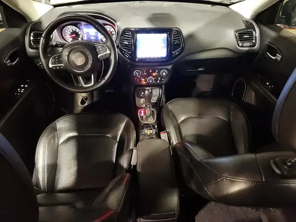 3C4NJDCB0JT492606 2018 JEEP COMPASS - Image 8