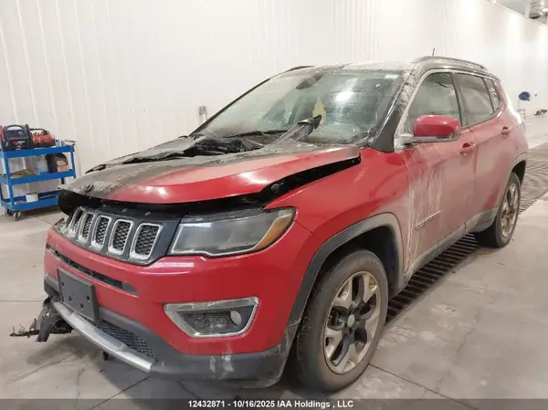 3C4NJDCB0KT585093 2019 JEEP COMPASS - Image 2