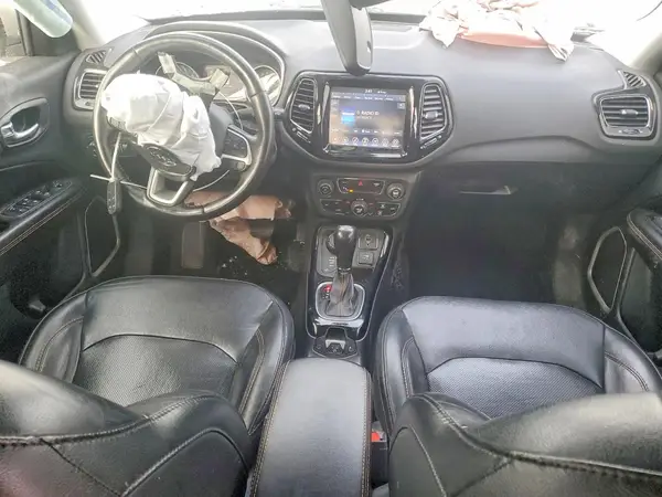 3C4NJDCB0KT619095 2019 JEEP COMPASS - Image 8