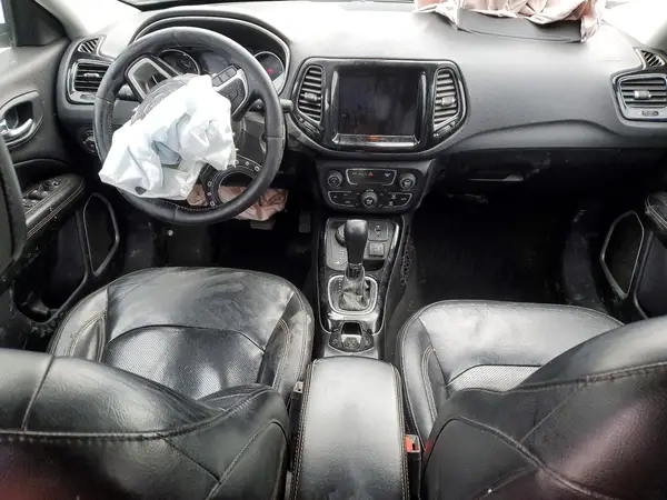 3C4NJDCB0KT645969 2019 JEEP COMPASS - Image 8