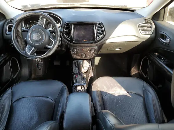 3C4NJDCB0KT647883 2019 JEEP COMPASS - Image 8