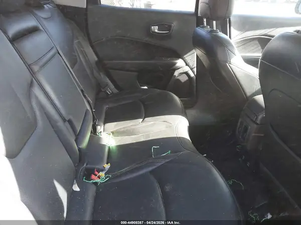 3C4NJDCB0KT651674 2019 JEEP COMPASS - Image 8