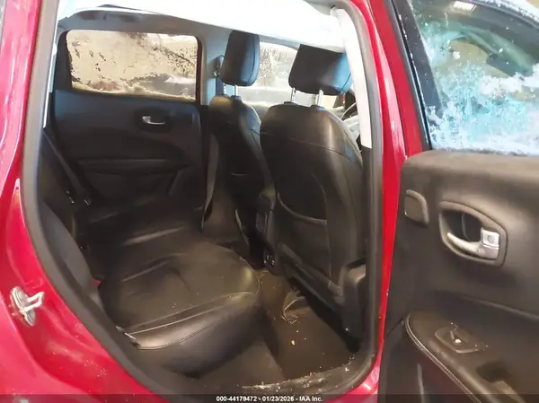 3C4NJDCB0KT673366 2019 JEEP COMPASS - Image 8