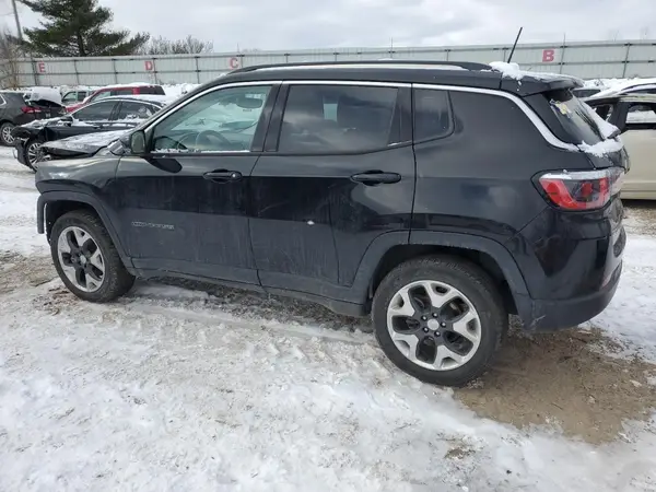 3C4NJDCB0KT678714 2019 JEEP COMPASS - Image 2