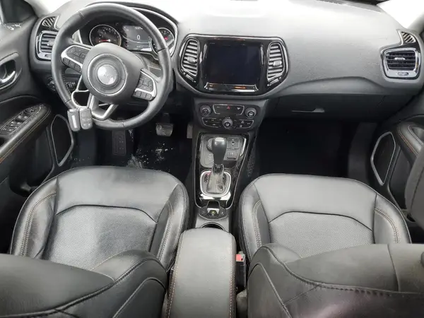3C4NJDCB0KT678714 2019 JEEP COMPASS - Image 8