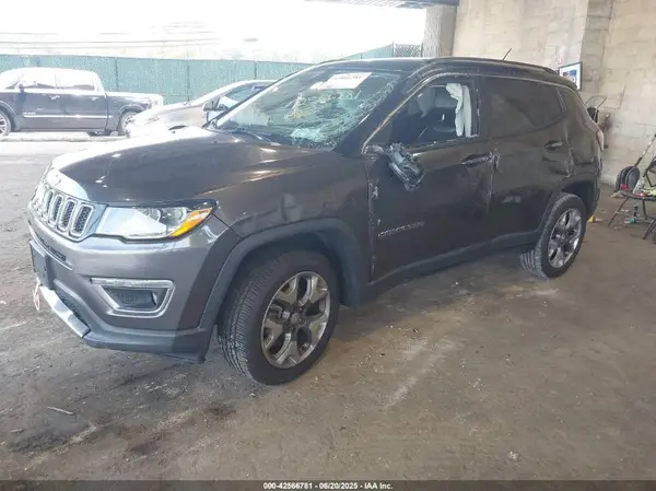 3C4NJDCB0KT741990 2019 JEEP COMPASS - Image 2