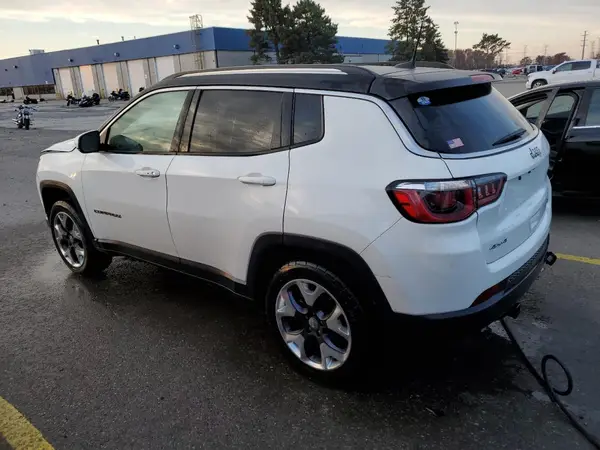 3C4NJDCB0KT761351 2019 JEEP COMPASS - Image 2