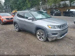 3C4NJDCB0KT826960 2019 JEEP COMPASS