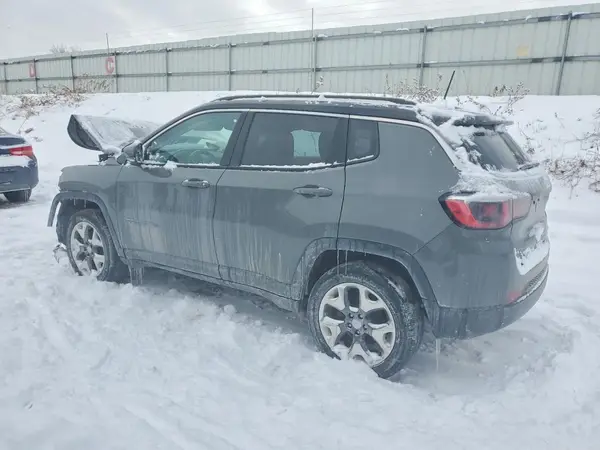 3C4NJDCB0KT828532 2019 JEEP COMPASS - Image 2