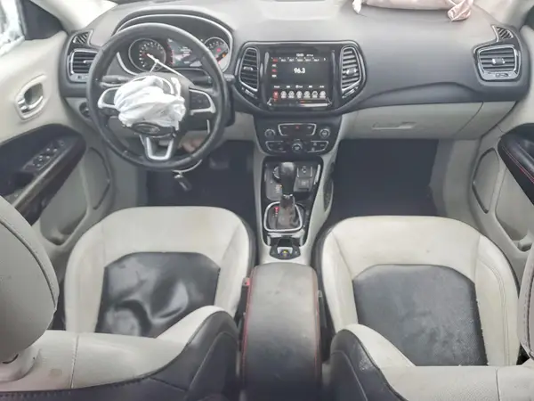 3C4NJDCB0KT828532 2019 JEEP COMPASS - Image 8