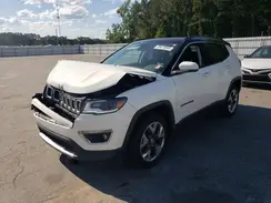 3C4NJDCB0KT841958 2019 JEEP COMPASS