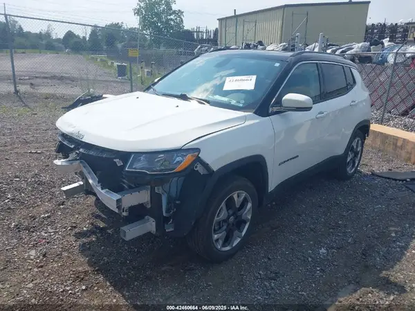 3C4NJDCB0KT842673 2019 JEEP COMPASS - Image 2
