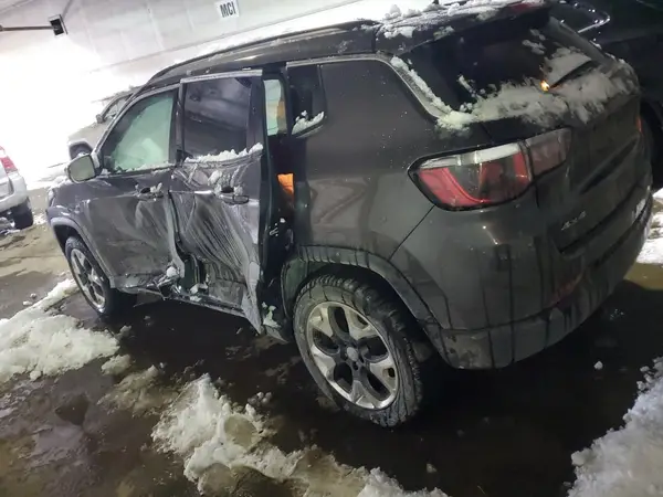 3C4NJDCB0KT854452 2019 JEEP COMPASS - Image 2