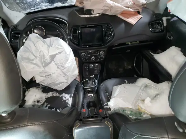 3C4NJDCB0KT854452 2019 JEEP COMPASS - Image 8