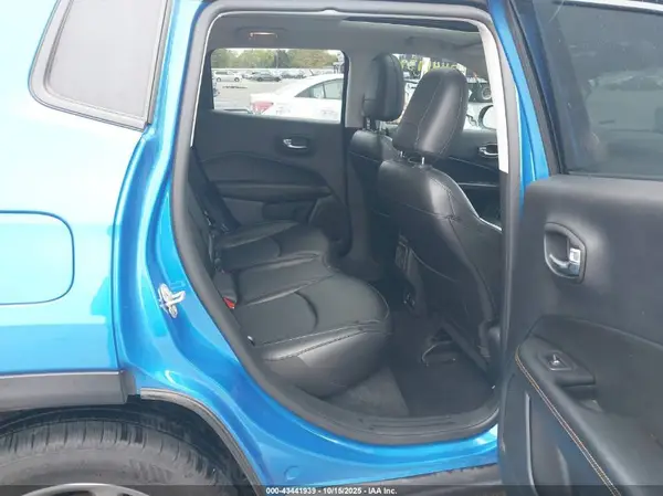 3C4NJDCB0LT104325 2020 JEEP COMPASS - Image 8