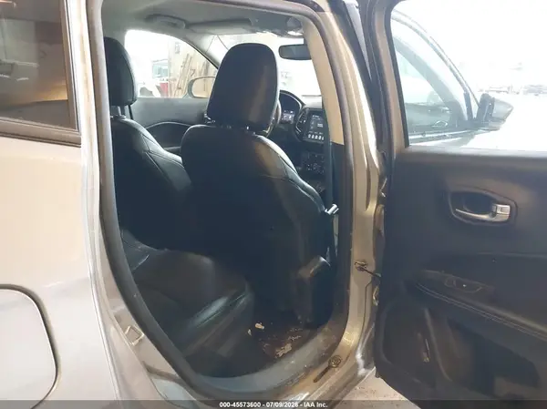 3C4NJDCB0LT127720 2020 JEEP COMPASS - Image 8