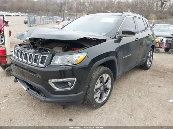 3C4NJDCB0LT128043 2020 JEEP COMPASS - Image 2
