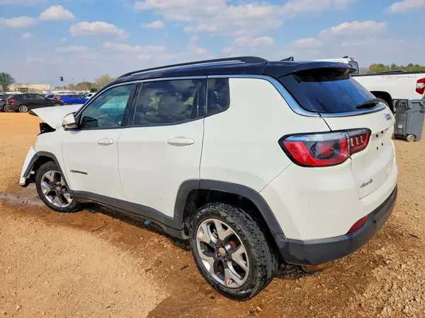 3C4NJDCB0LT147174 2020 JEEP COMPASS - Image 2