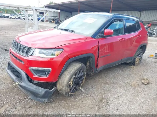 3C4NJDCB0LT164203 2020 JEEP COMPASS - Image 2