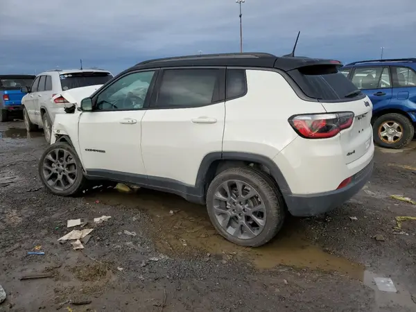 3C4NJDCB0LT167277 2020 JEEP COMPASS - Image 2