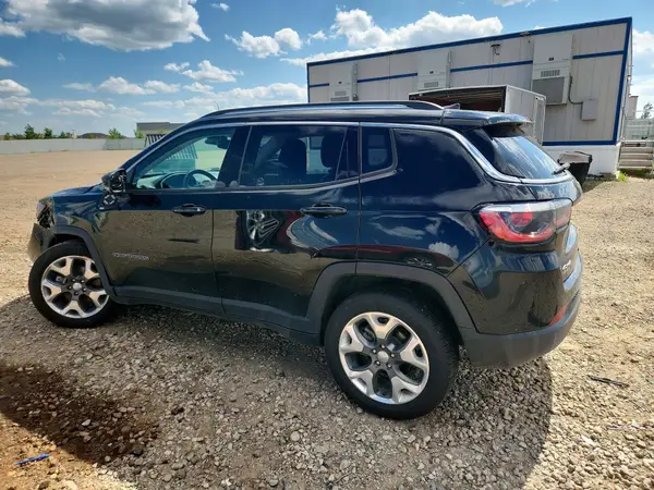 3C4NJDCB0LT231379 2020 JEEP COMPASS - Image 2