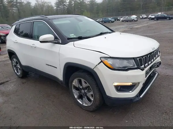 3C4NJDCB0LT233570 2020 JEEP COMPASS - Image 1
