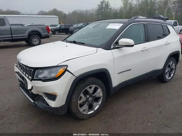 3C4NJDCB0LT233570 2020 JEEP COMPASS - Image 2