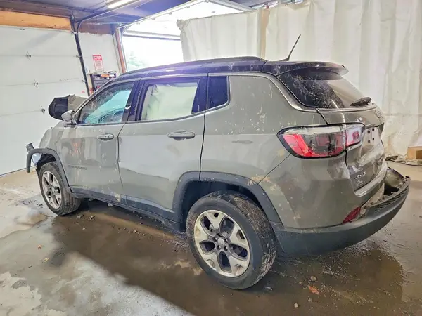 3C4NJDCB0LT245041 2020 JEEP COMPASS - Image 2