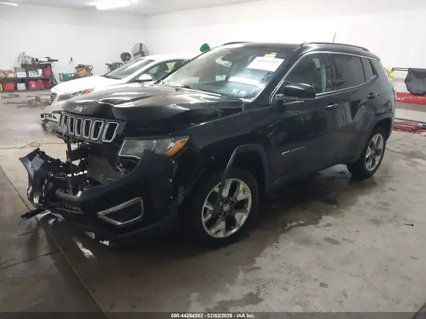 3C4NJDCB0LT250241 2020 JEEP COMPASS - Image 2