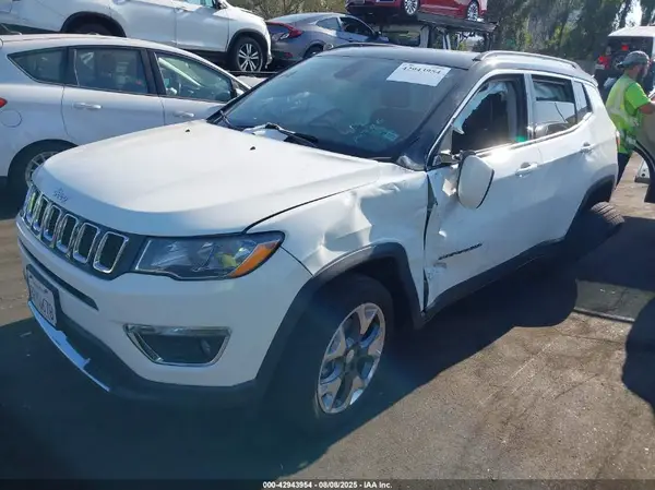 3C4NJDCB0LT254838 2020 JEEP COMPASS - Image 2