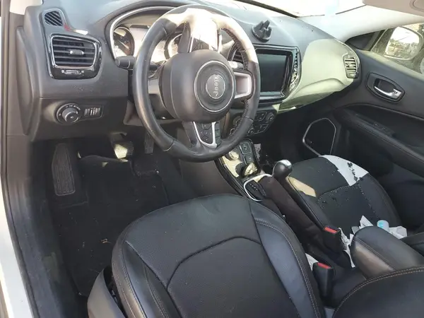 3C4NJDCB0MT500322 2021 JEEP COMPASS - Image 8
