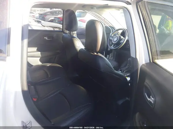 3C4NJDCB0MT533868 2021 JEEP COMPASS - Image 8