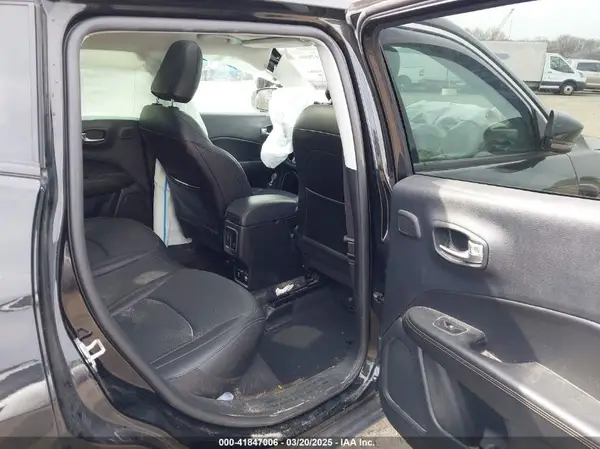 3C4NJDCB0MT534437 2021 JEEP COMPASS - Image 8