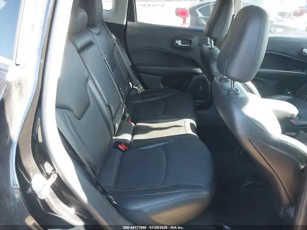 3C4NJDCB0MT541176 2021 JEEP COMPASS - Image 8