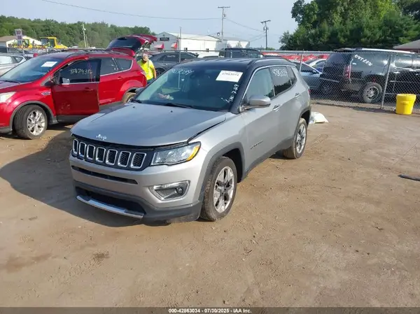 3C4NJDCB0MT549729 2021 JEEP COMPASS - Image 2