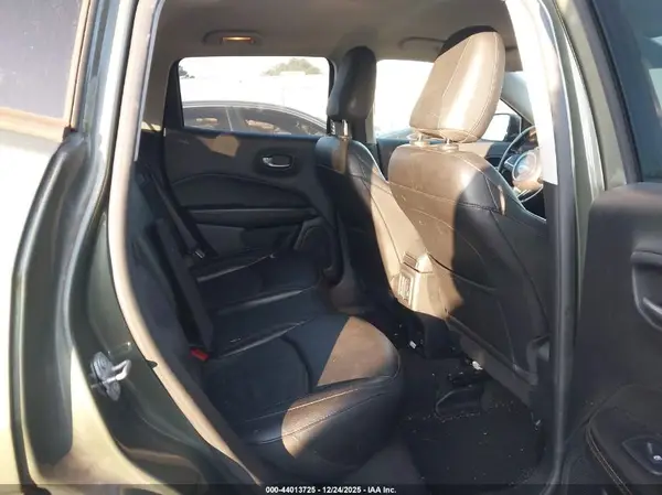 3C4NJDCB0MT553358 2021 JEEP COMPASS - Image 8