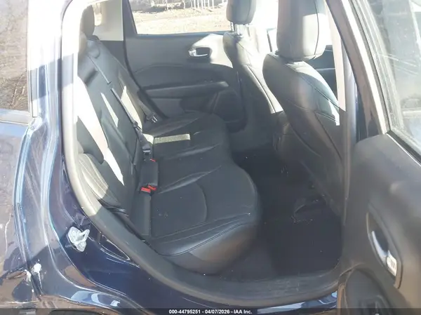 3C4NJDCB0MT588059 2021 JEEP COMPASS - Image 8