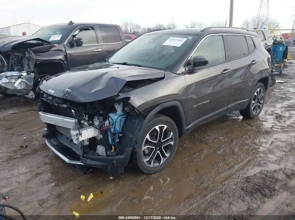3C4NJDCB0NT102125 2022 JEEP COMPASS - Image 2