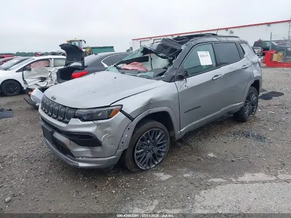 3C4NJDCB0NT122150 2022 JEEP COMPASS - Image 2